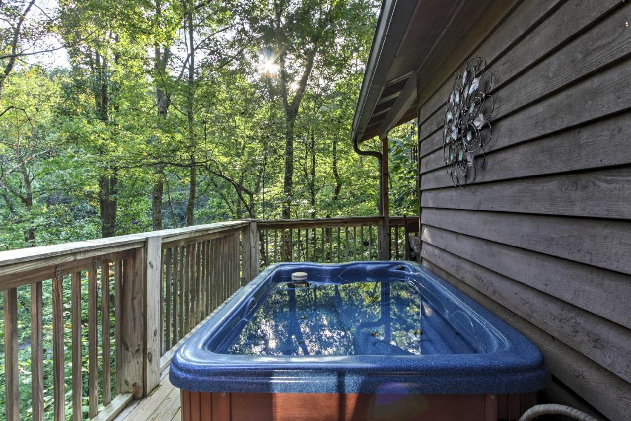 Gatlinburg Home With Hot Tub About 4 Mi To Town! Bagian luar foto