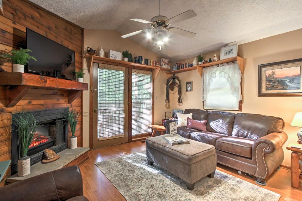 Gatlinburg Home With Hot Tub About 4 Mi To Town! Bagian luar foto